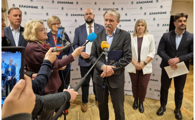 Zdjęcie artykułu pod tytułem Konwent ze...